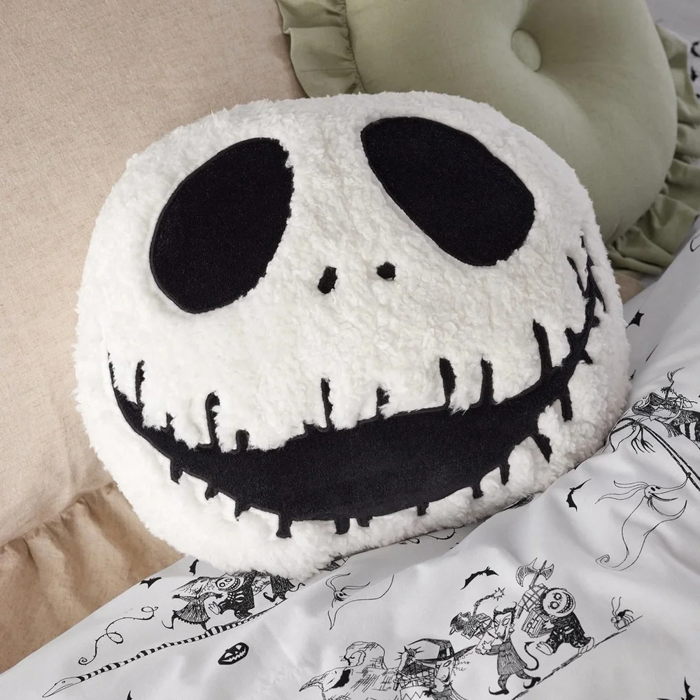 Pottery Barn Teen The Nightmare Before Christmas Jack Skellington đ Pillow BNWT - Picture 3 of 9